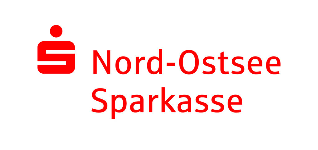 Logo der Nord-Ostsee Sparkasse, rote Schrift, weißer Hintergrund